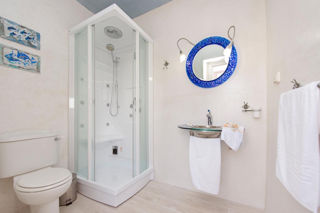 Vila Petra House Karpathos Pokoj fotografie